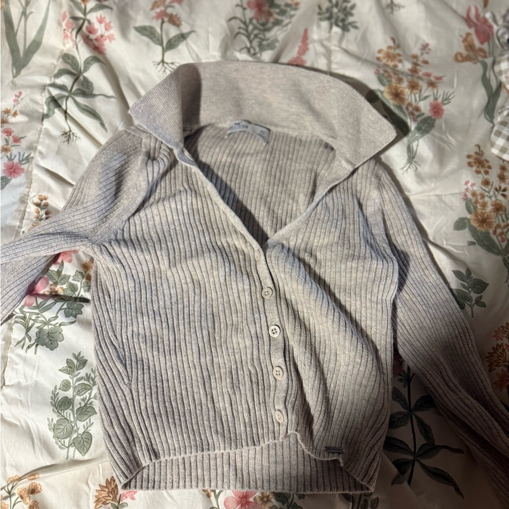 HOLLISTER CROP BUNDLE